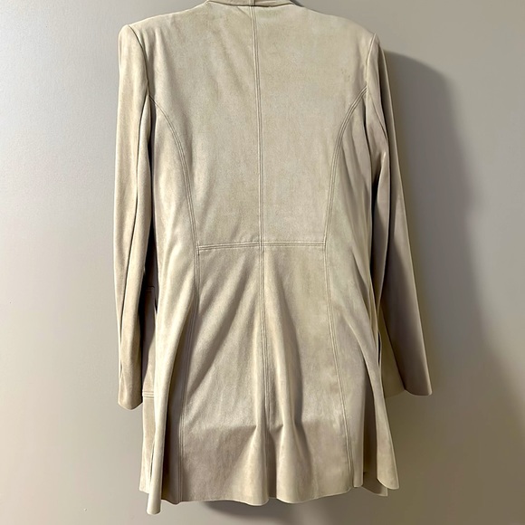 Cream suede jacket - Picture 6 of 6